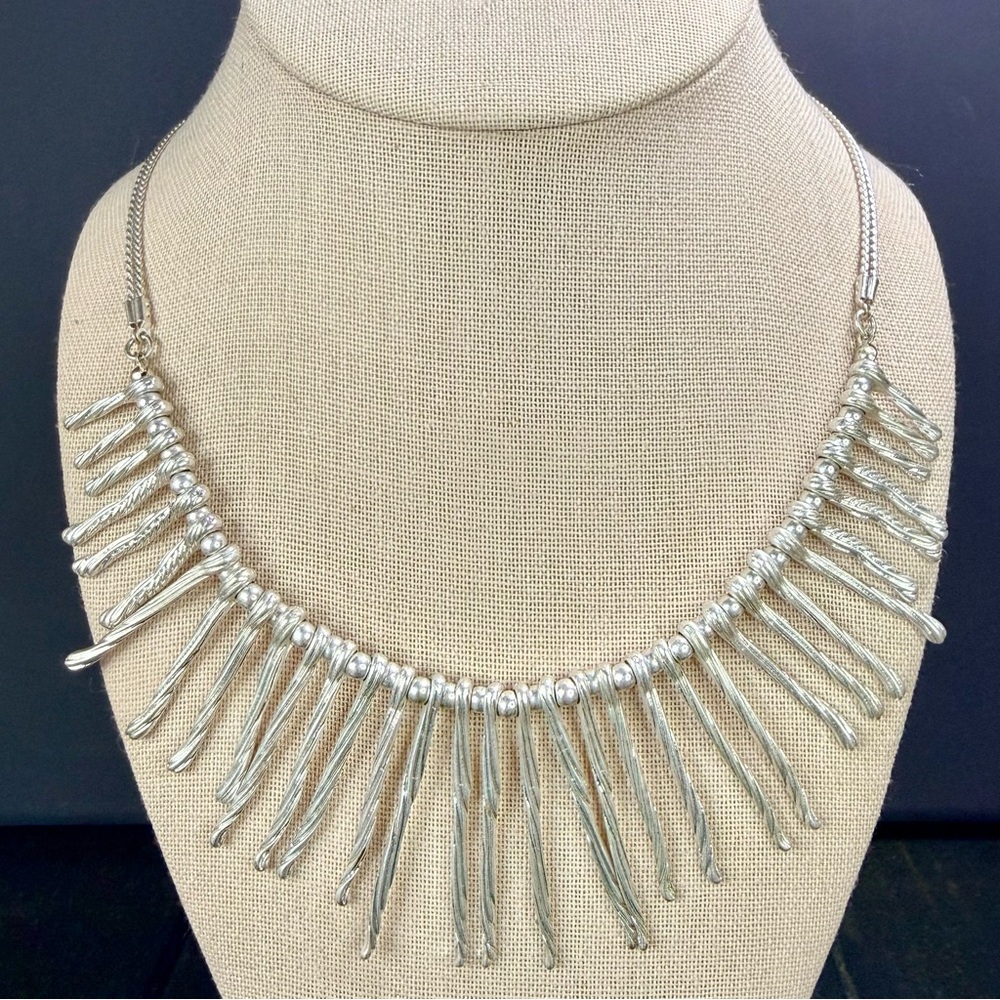 Silver Tone Falling Rain Icicle Sunburst Waterfall Fringe Shard Necklace 16”-19”